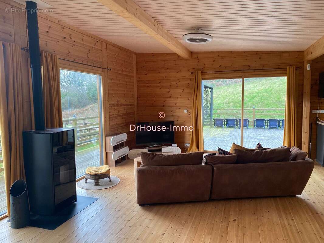 Maison à LA HAYE-D'ECTOT