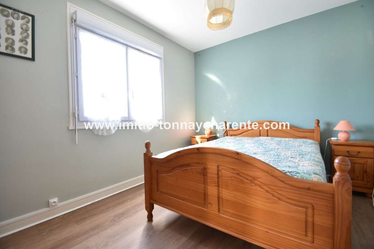 Appartement à TONNAY-CHARENTE