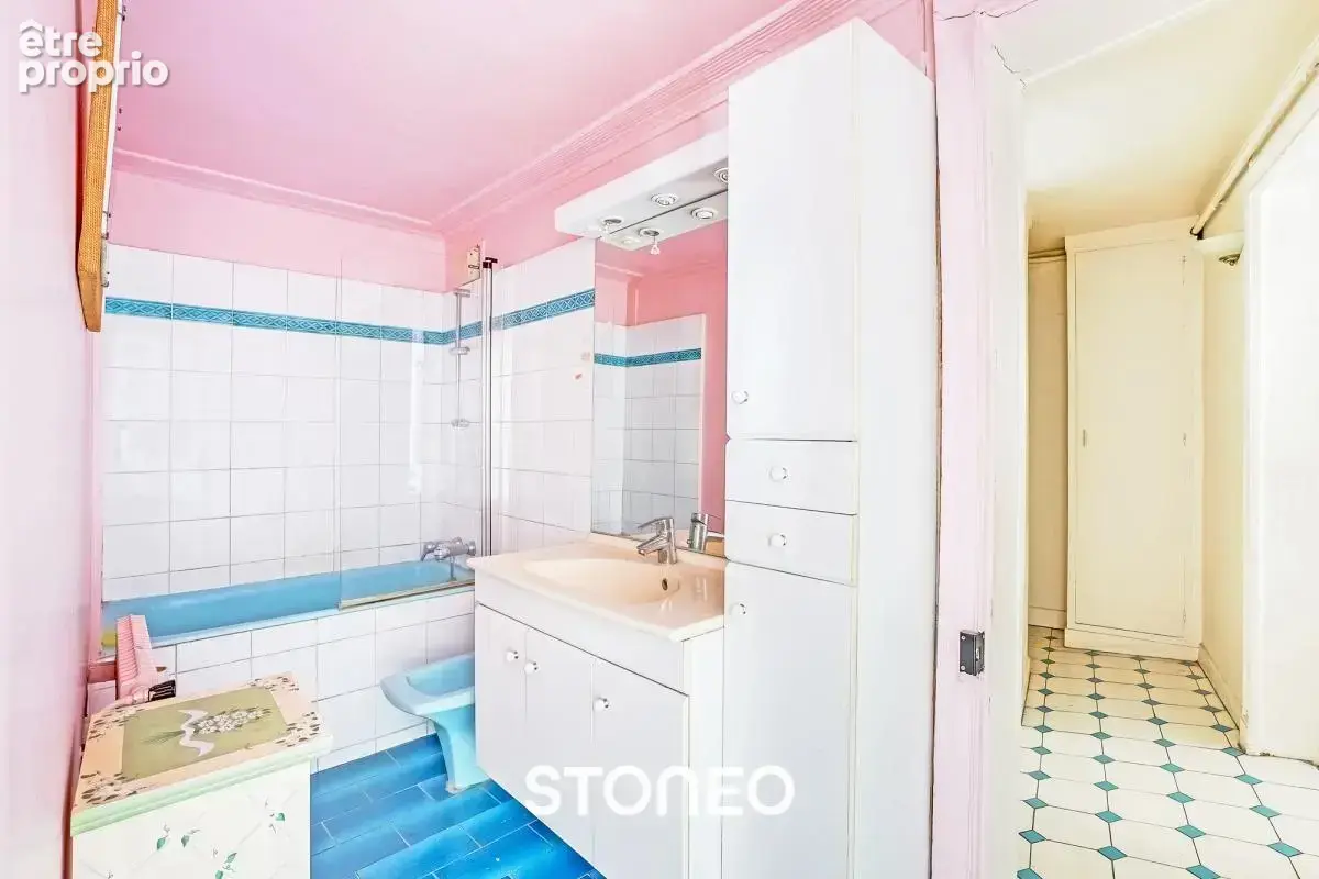 Appartement familial 4 pièces avec vue dégagée – 71 m² au cœur du 9e arrondissement - photo 9