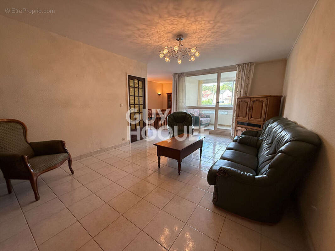 Appartement 4 pièces 90 m² à vendre à Margny-Les-Compiegne (60280) - photo 5