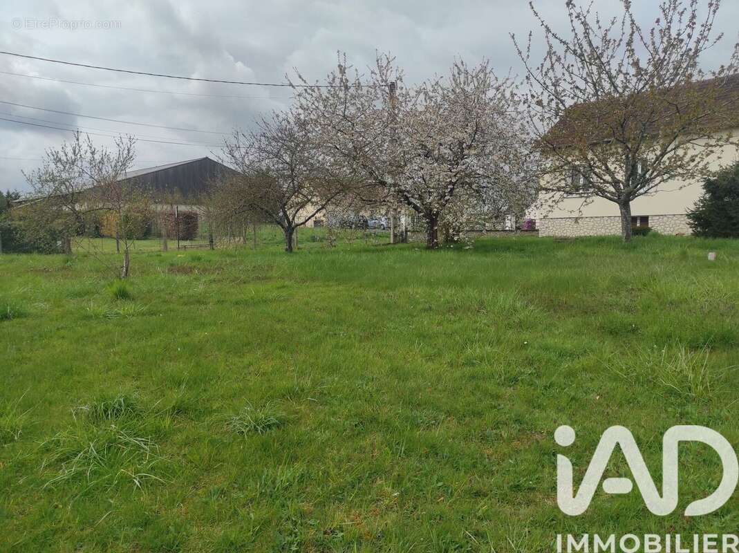 Terrain 574 m² à Mons-En-Montois  - photo 2