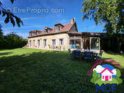 Maison à DAMMARTIN-EN-SERVE