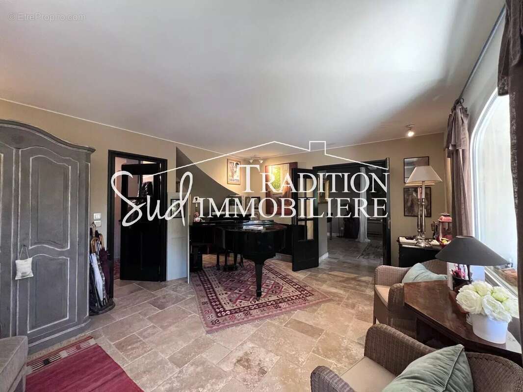 Maison à MAUSSANE-LES-ALPILLES