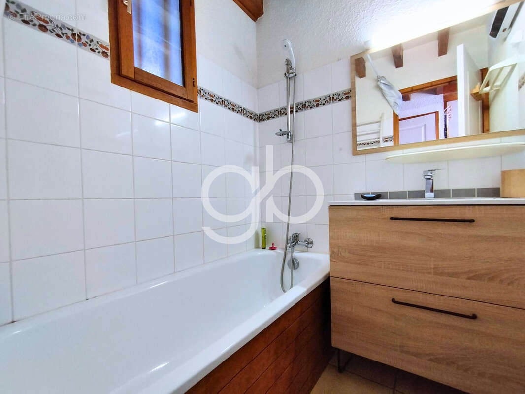 Appartement à LES ANGLES