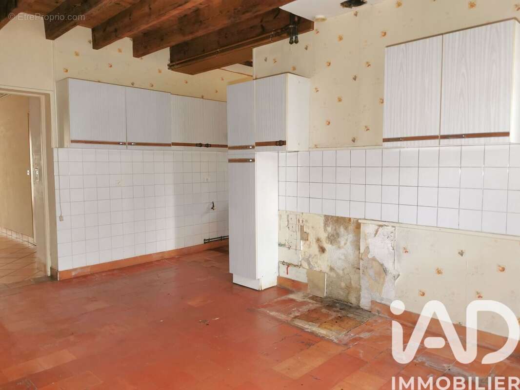 Photo 9 - Maison à LES ARTIGUES-DE-LUSSAC