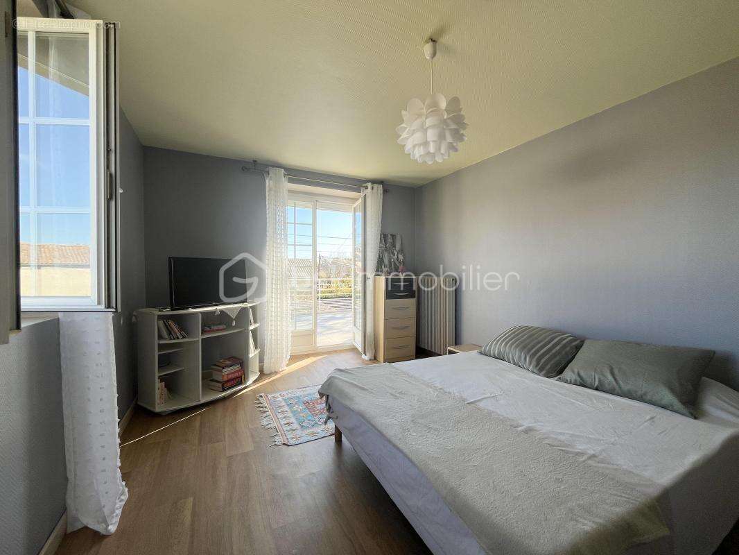 Maison à PEYZIEUX-SUR-SAONE