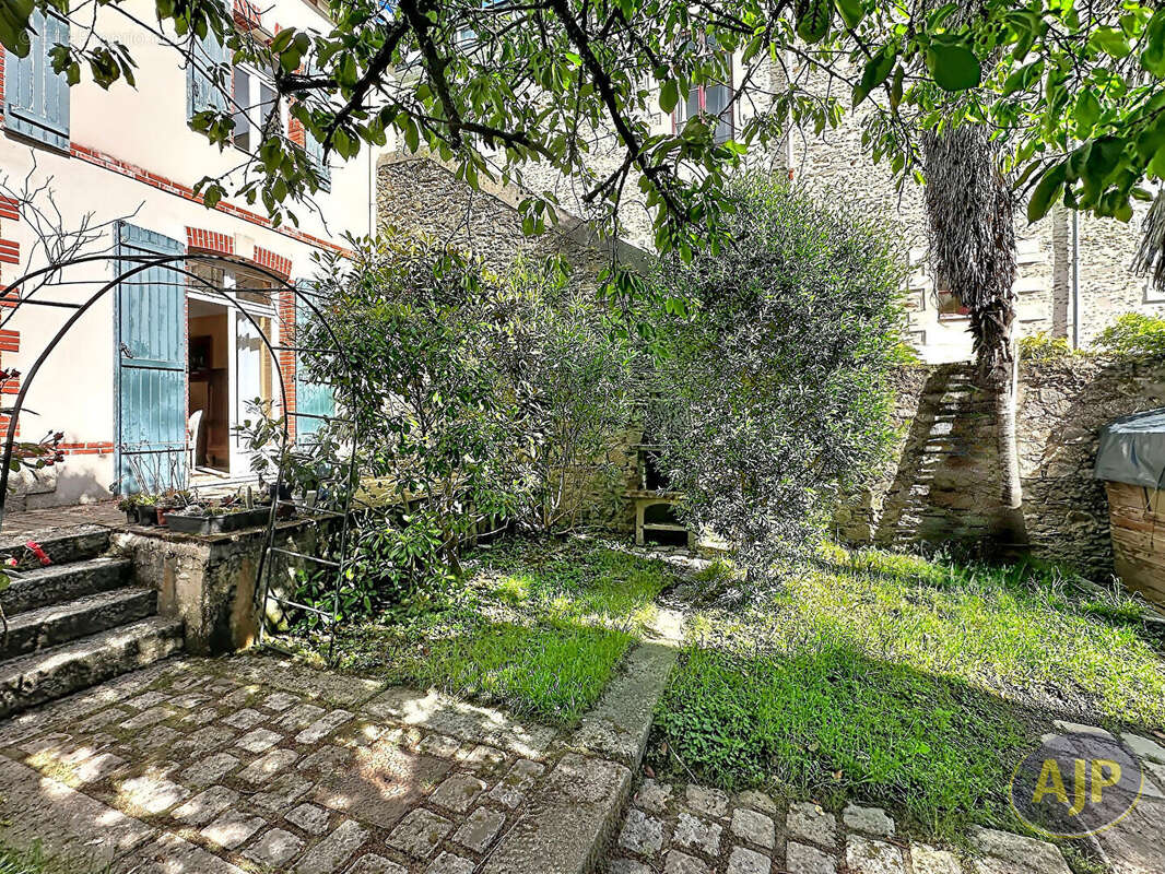 Maison à NANTES