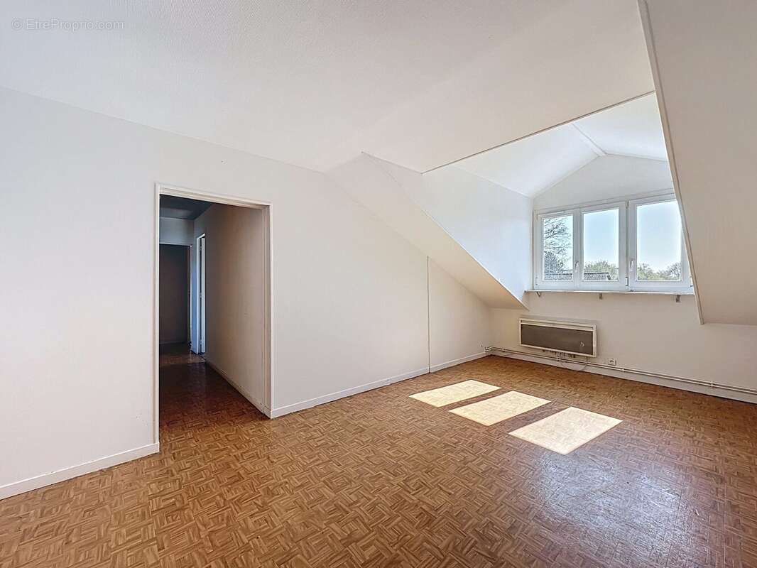 Appartement à SAINT-CLAIR-SUR-EPTE