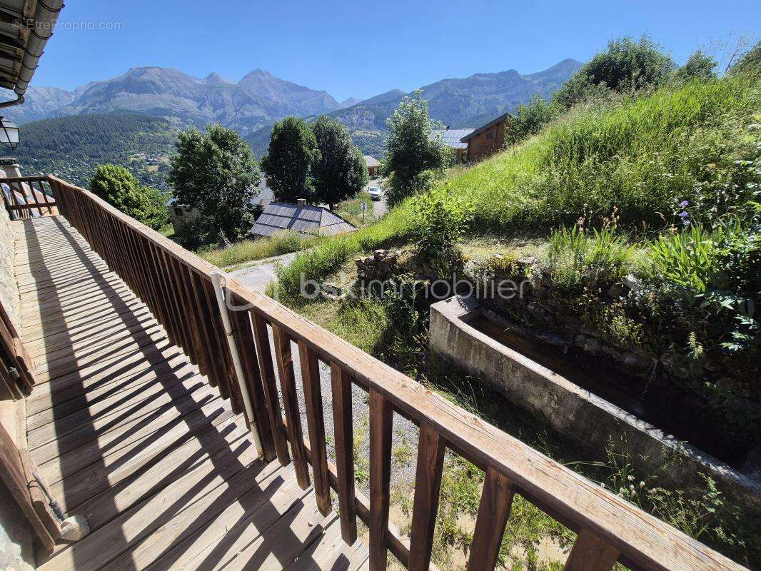 Appartement à ALLOS