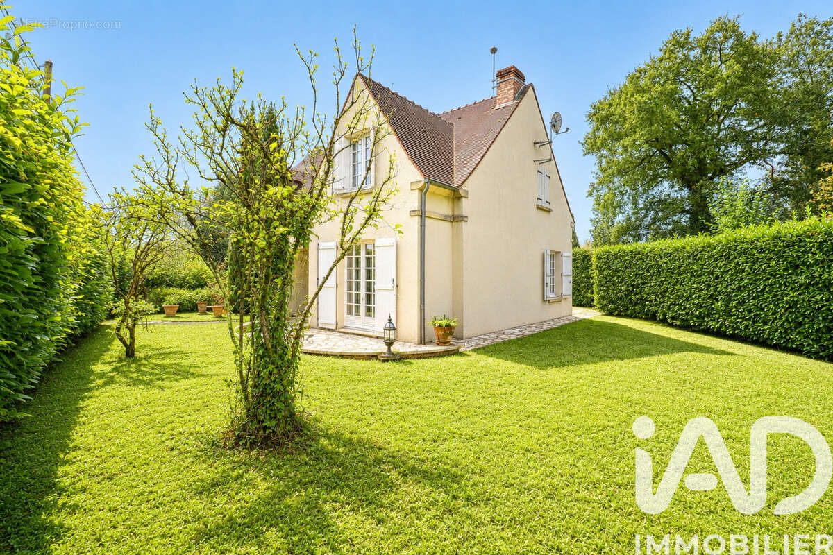 Photo 2 - Maison à BLAINCOURT-LES-PRECY