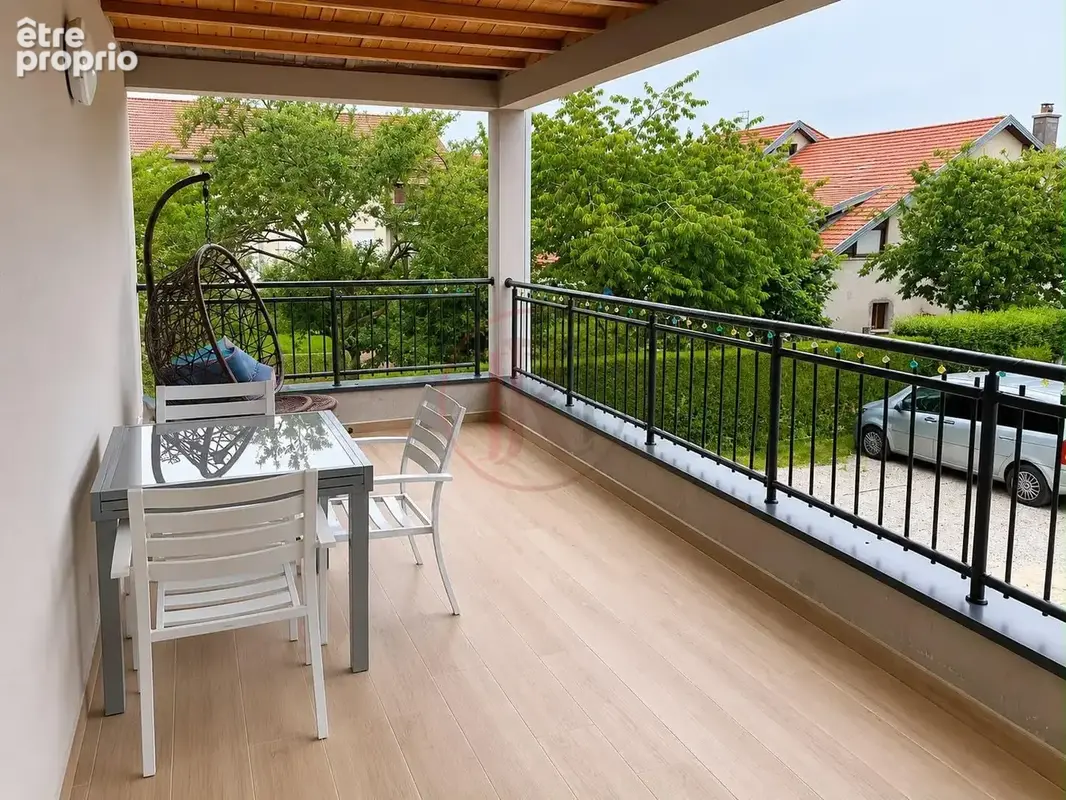 Photo Maison à Saone au prix de 242 000€