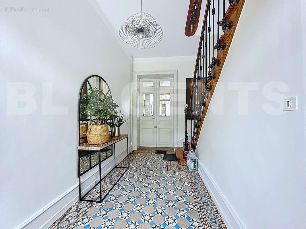 hocini_00007 - Maison à LONGUYON