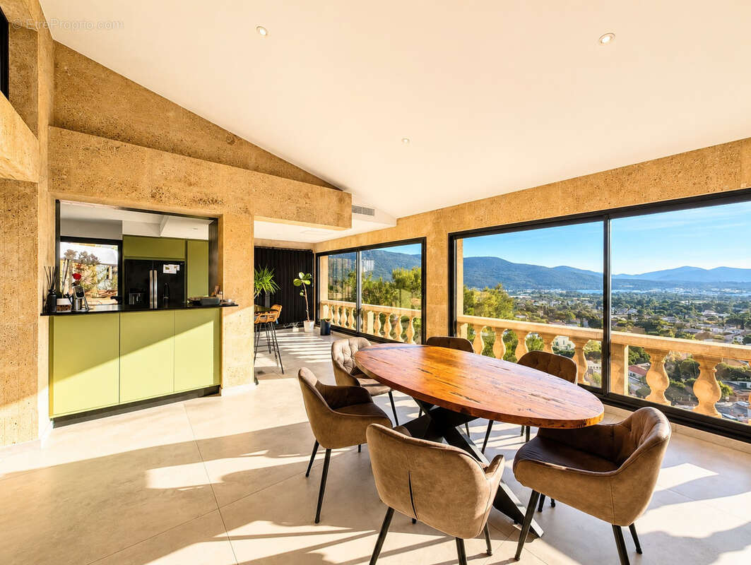 Maison contemporaine d’exception avec vue panoramique et espace bien-être - photo 5