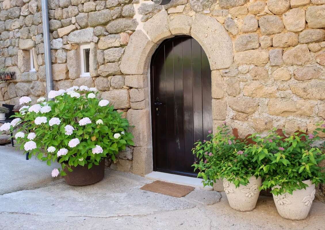 Appartement à PRIVAS