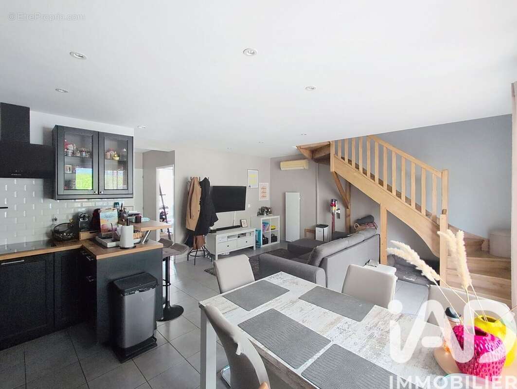 Photo 2 - Maison à DROUE-SUR-DROUETTE