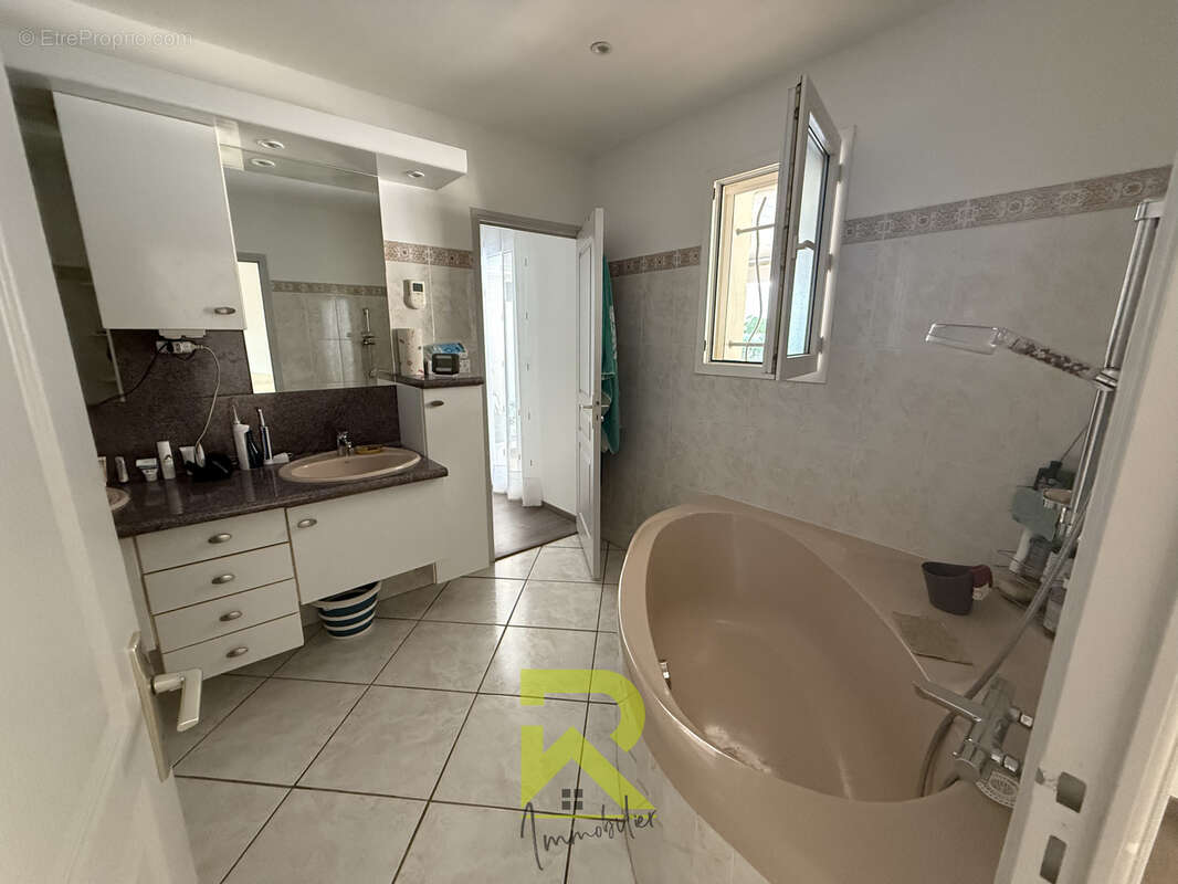 LE GRAU D'AGDE, Villa plain-pied avec piscine proche plages - photo 6