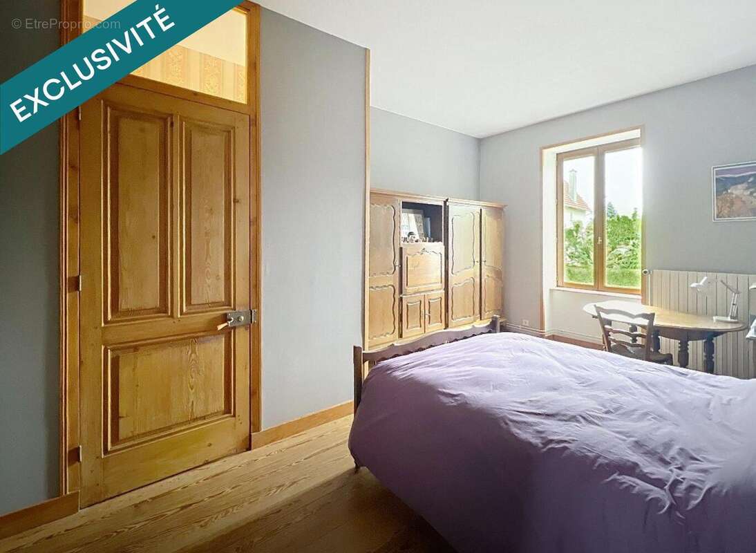Maison 130 m² à Gray-La-Ville  - photo 8