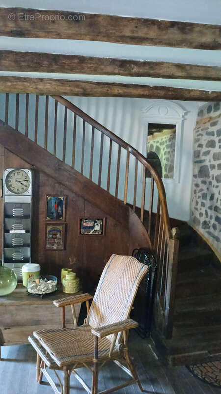 Maison à ALLY