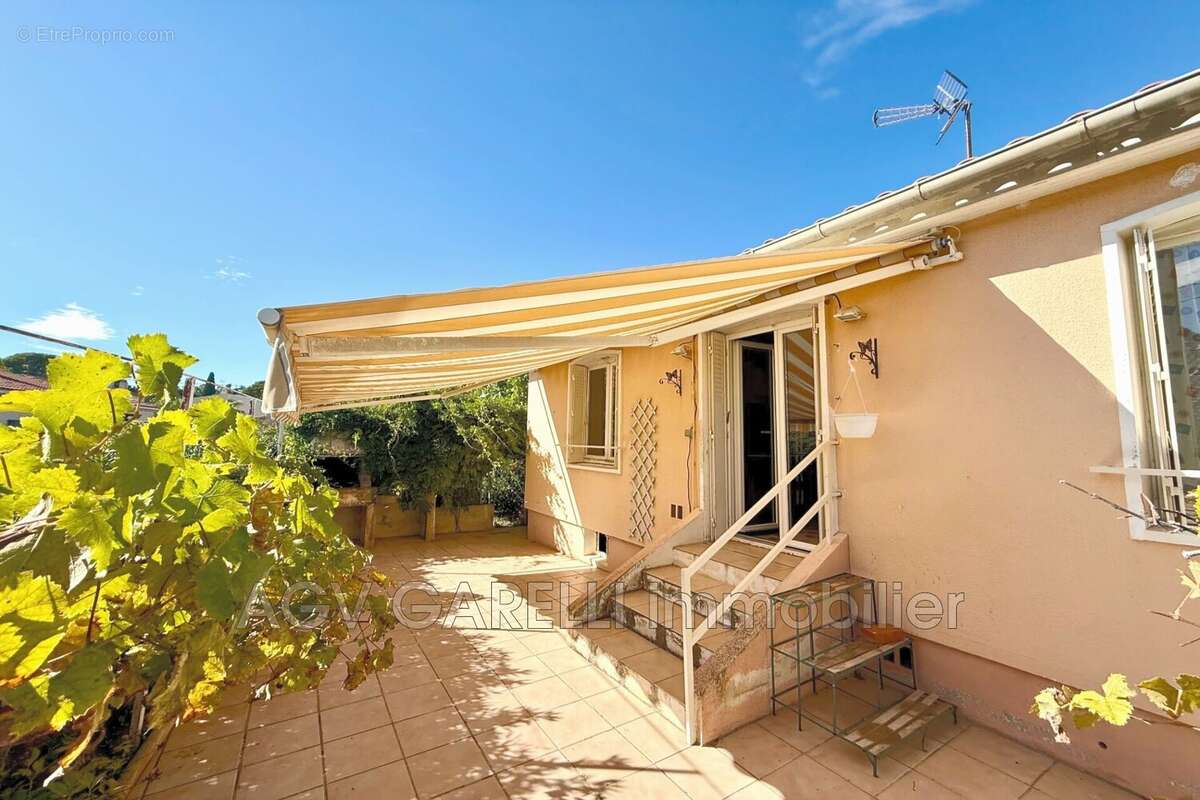Maison à LA GARDE