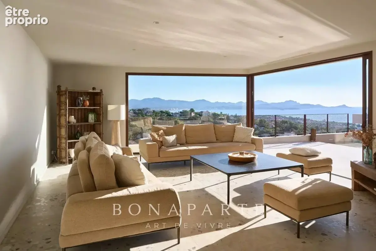 Villa contemporaine d’exception – vue panoramique sur la méditerranée - photo 10
