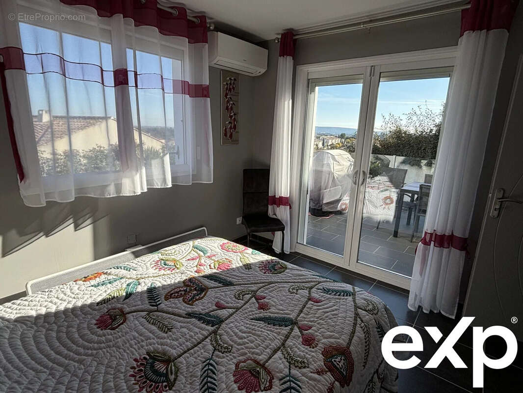 Maison à COURNONSEC