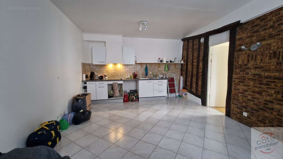 Appartement à DOURDAN