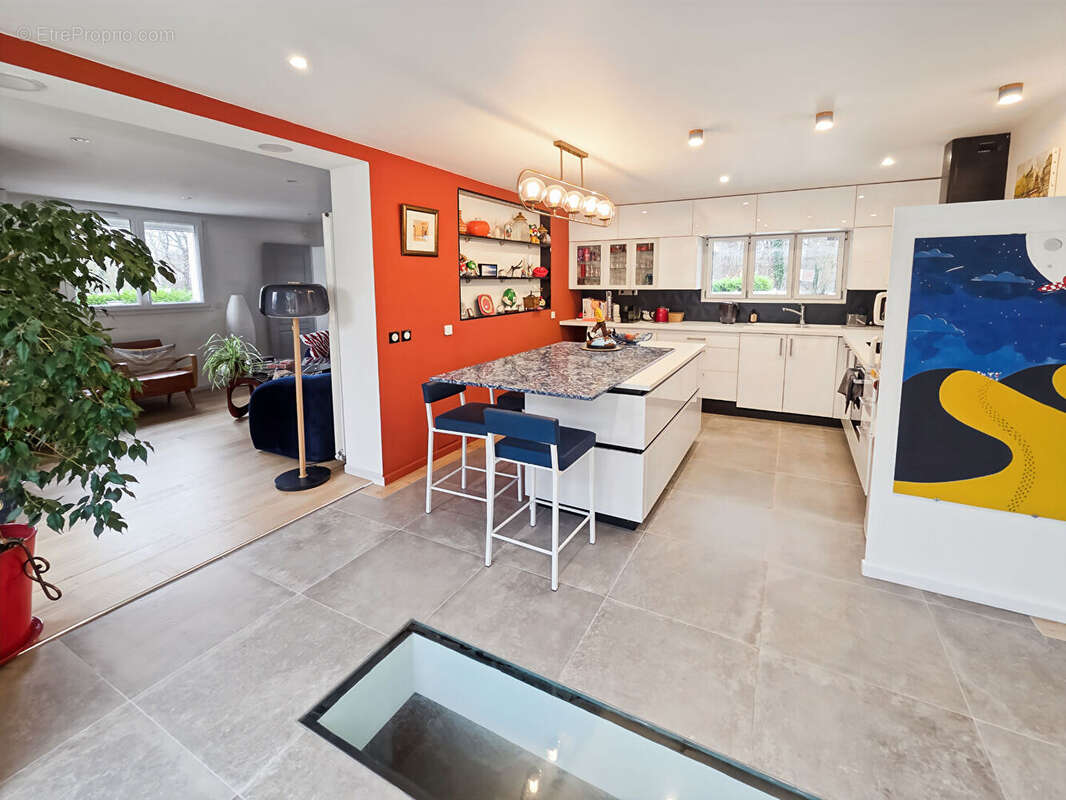 Maison à VELIZY-VILLACOUBLAY