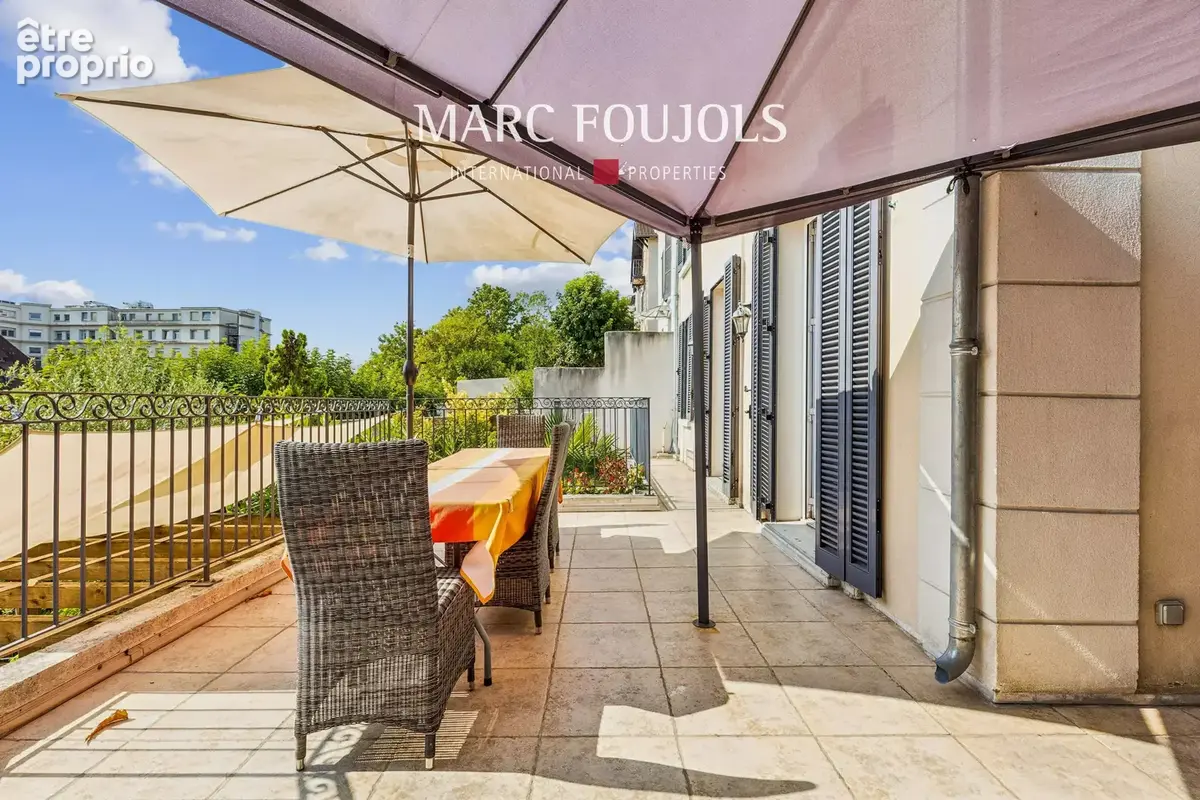 Suresnes : Maison familiale de 200 m² avec exterieurs et vues sur Paris - photo 10