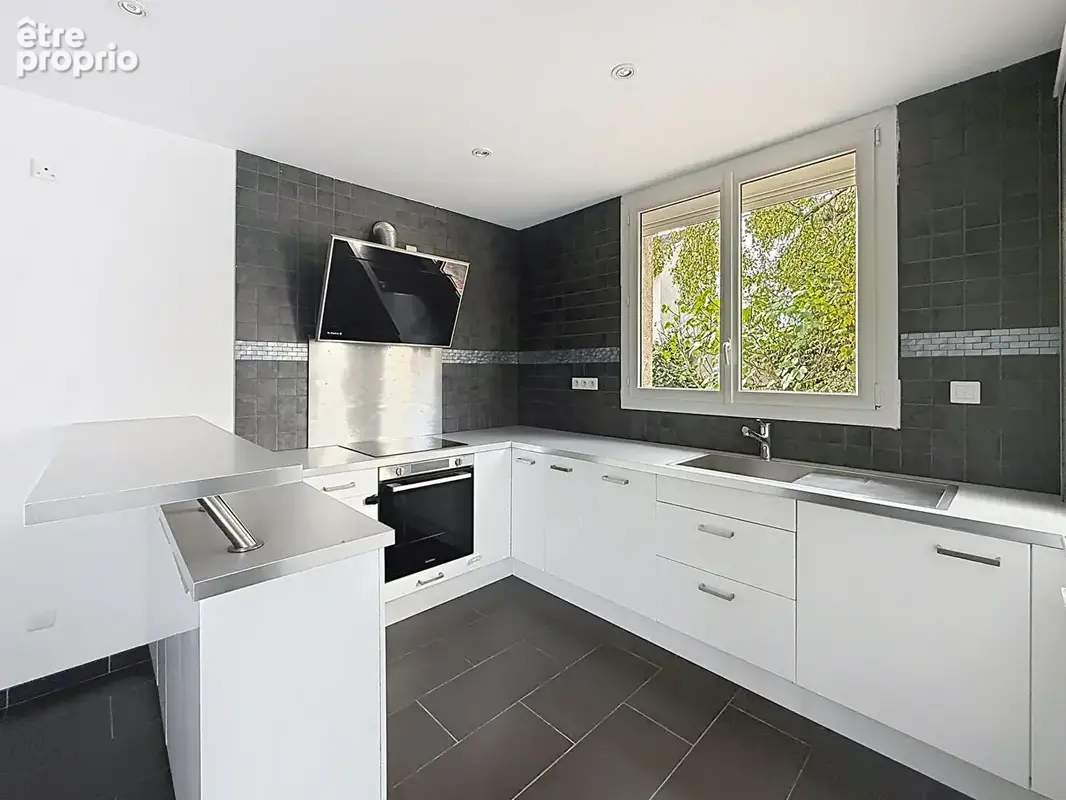 Photo Appartement à Fleury-Les-Aubrais au prix de 152 000€