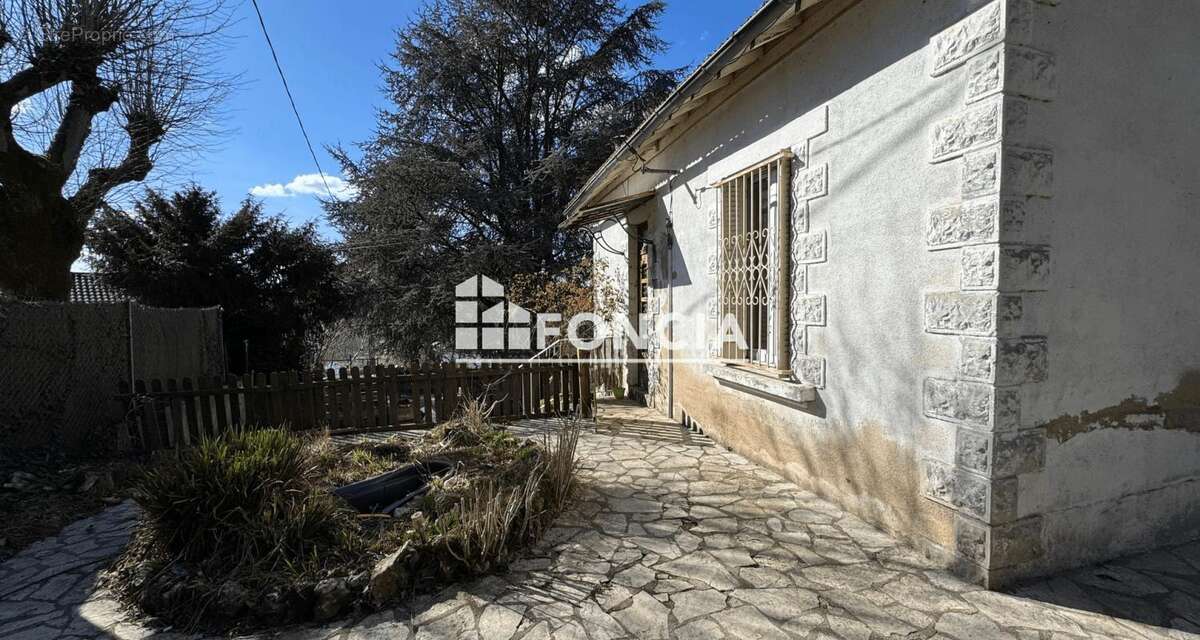 Maison à VILLEFRANCHE-DE-ROUERGUE