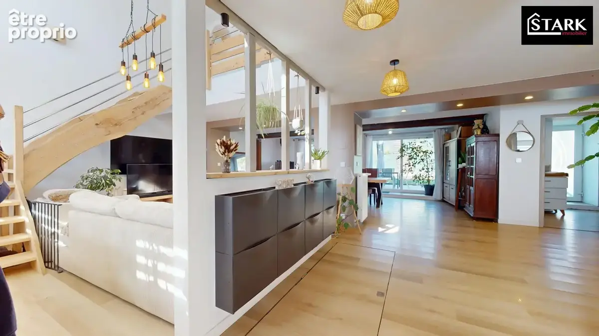 Maison 7 pièces 165 m² à vendre à Rougemont-Le-Chateau (90110) - photo 2