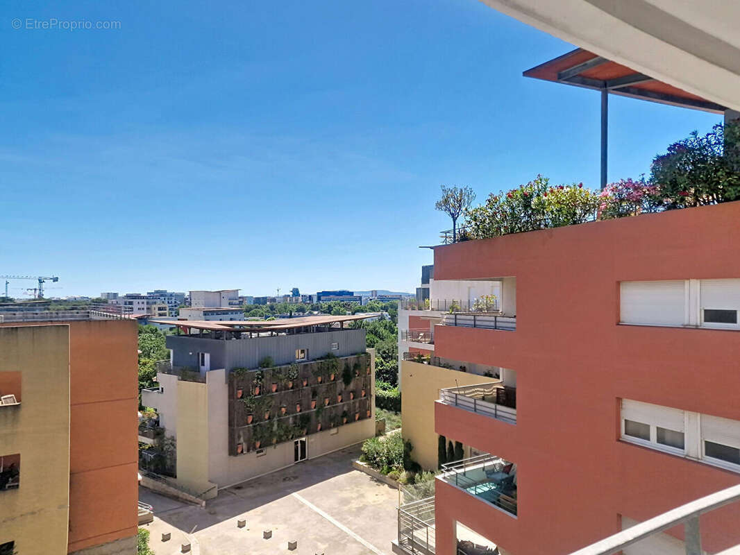 A vendre appartement t2 terrasse garage montpellier la lironde - photo 2