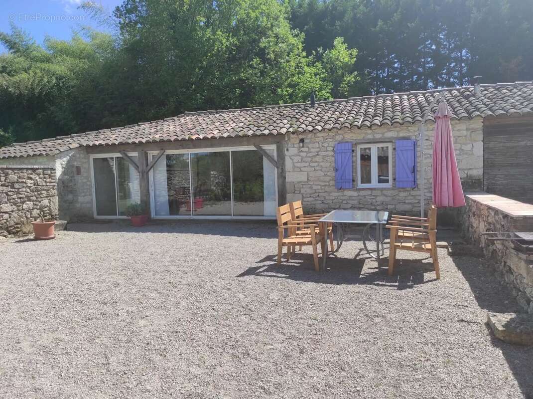 Maison à MONTPEZAT-DE-QUERCY