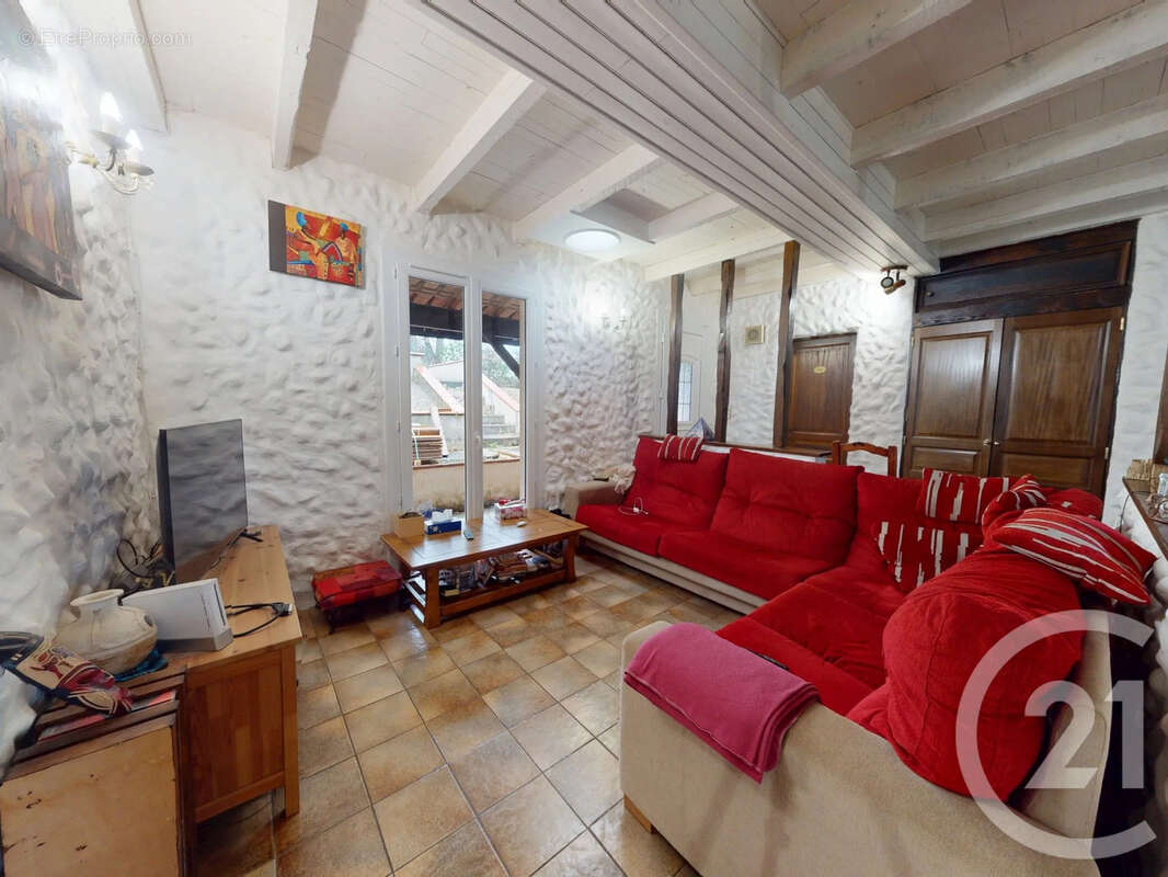 Maison à BONREPOS-SUR-AUSSONNELLE