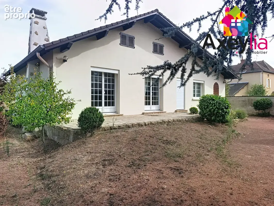 Maison à POUILLY-SOUS-CHARLIEU