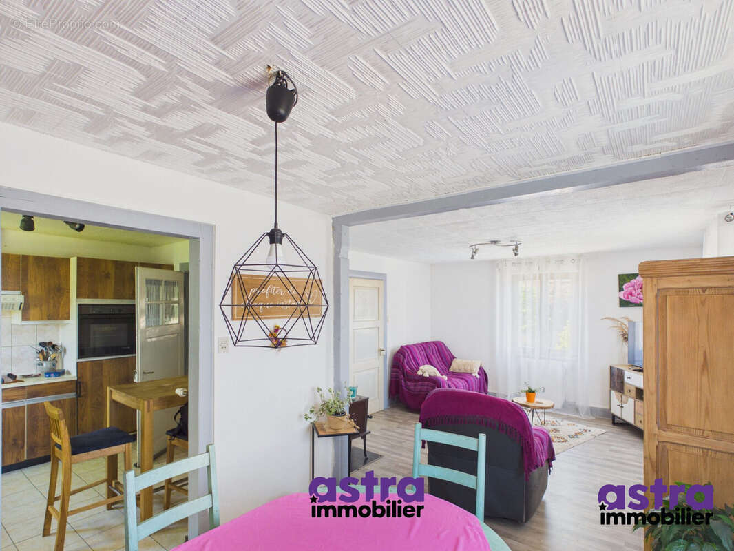 Maison 96 m² à Pfetterhouse  - photo 4