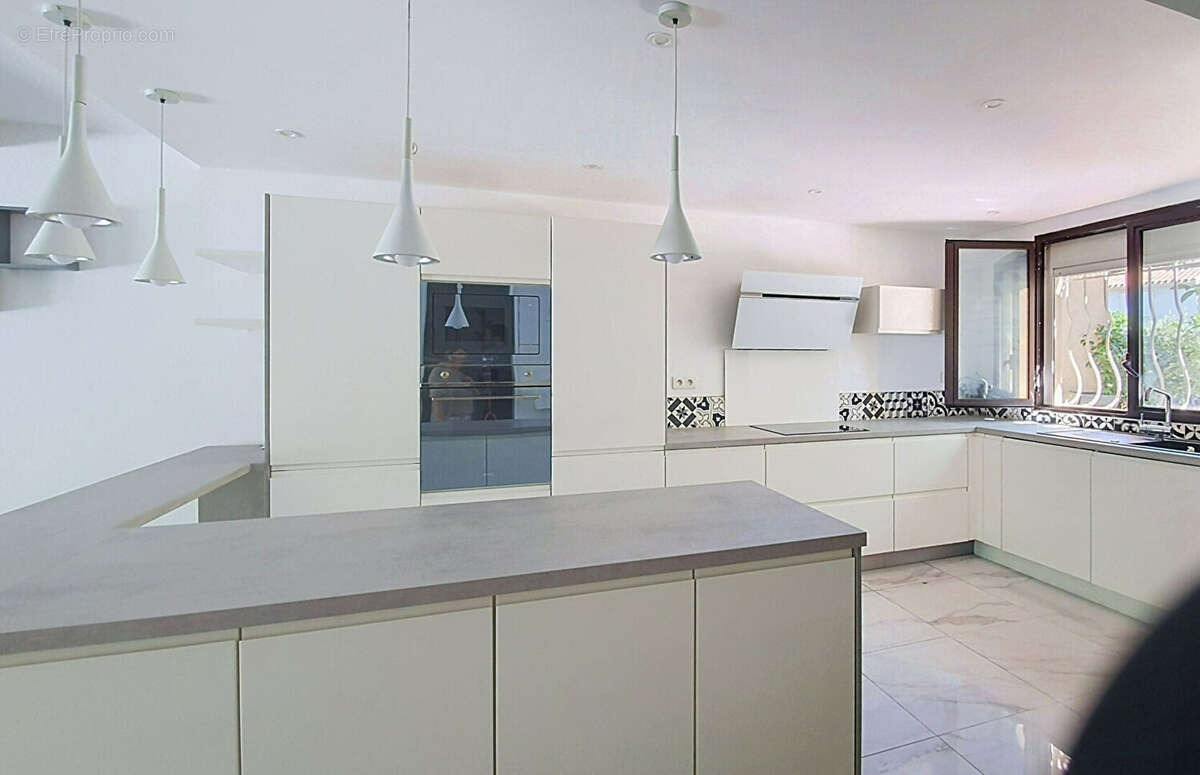 Maison à MARSEILLE-11E