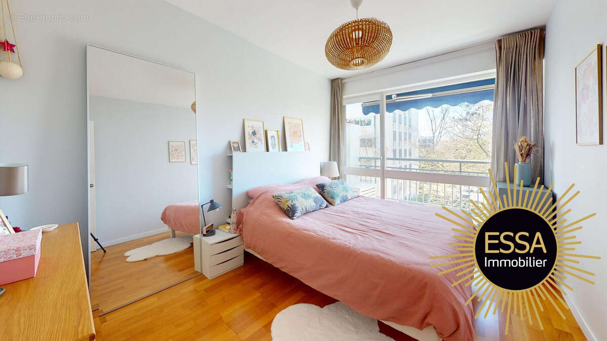 Appartement à VELIZY-VILLACOUBLAY