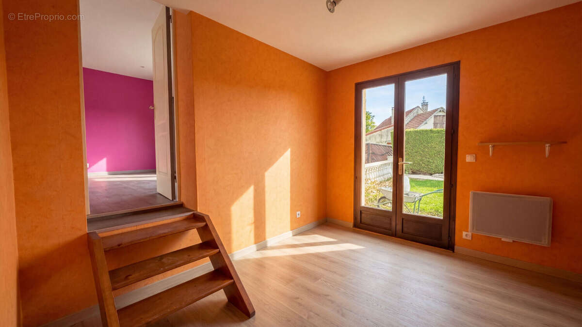 Maison à JOUE-LES-TOURS