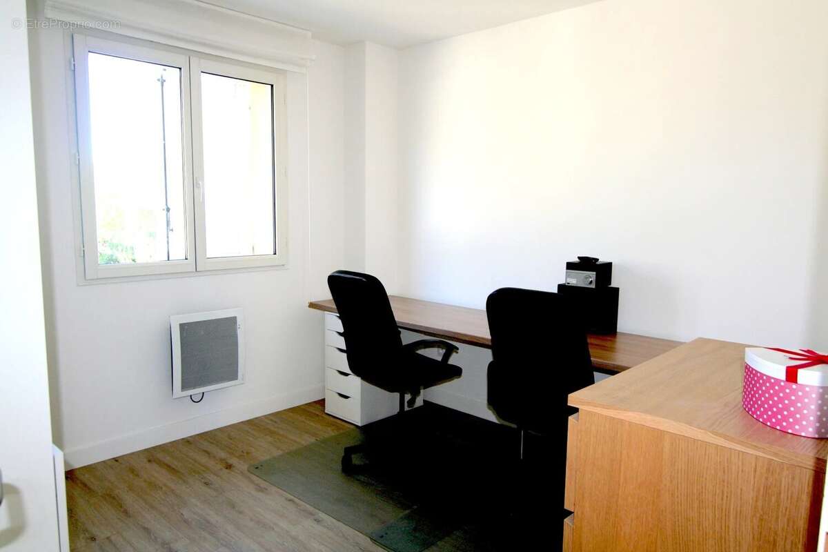 Maison à SAINT-CHERON