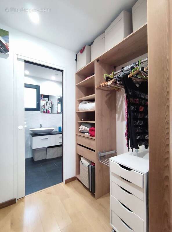 Maison à MONTLIGNON