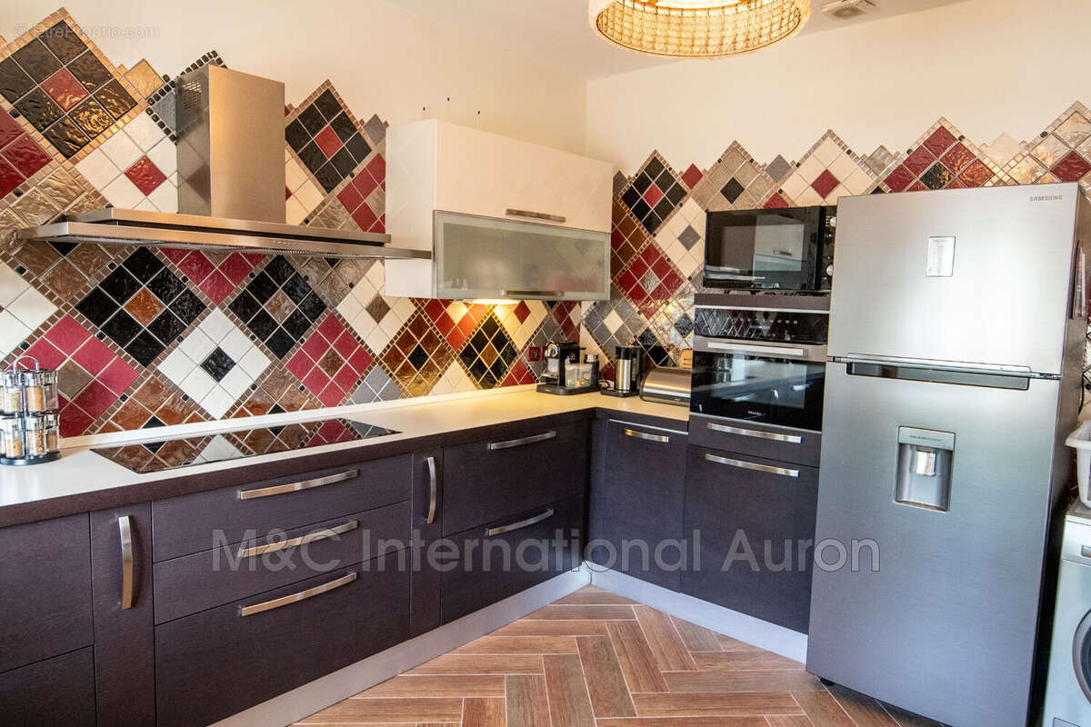 Appartement à SAINT-ETIENNE-DE-TINEE