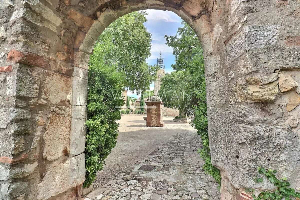 Exclusivité - Villa au Charme Provençal avec Vues Panoramiques – Le Cannet des Maures - photo 33