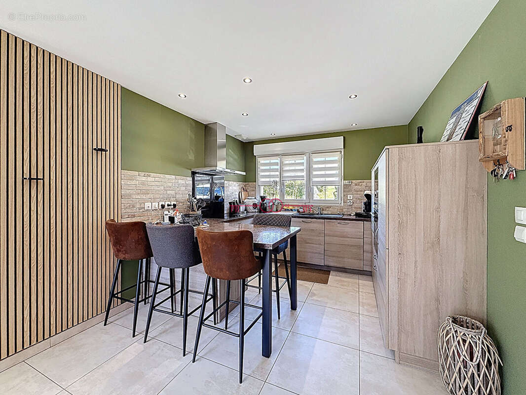 Maison neuve plain-pied Futeau 7 pièces 135 m2 - photo 4