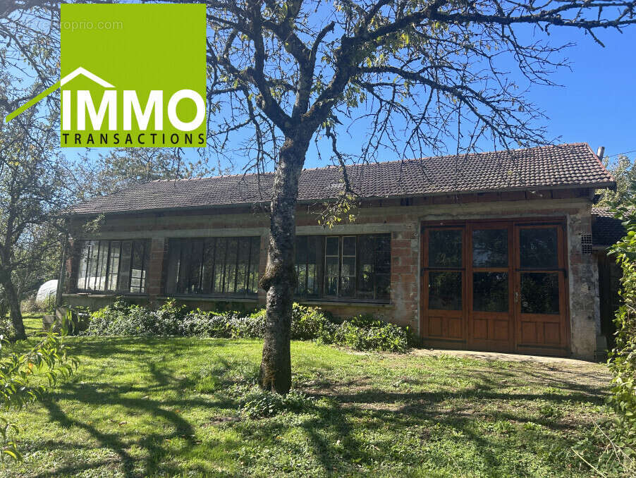 Maison à LONS-LE-SAUNIER