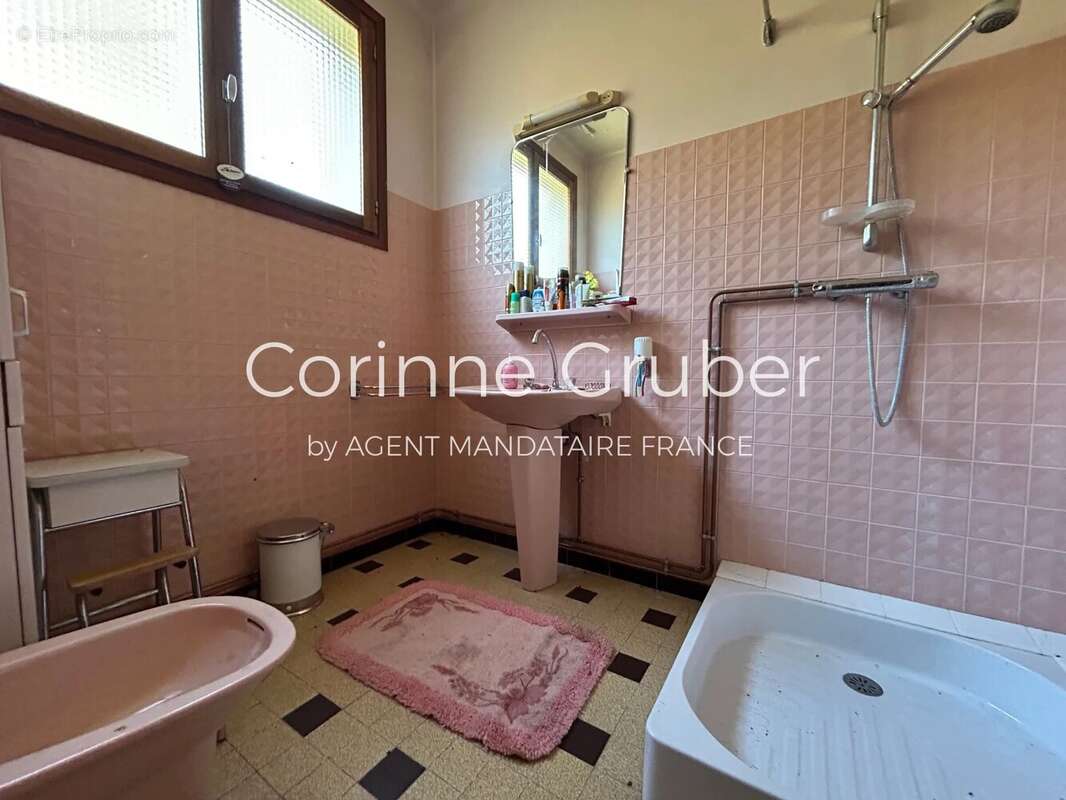 Maison à CHAMPTERCIER