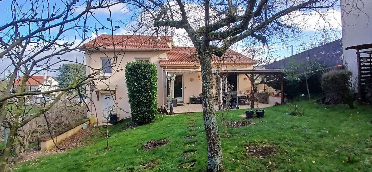 Maison à BOUXIERES-AUX-CHENES