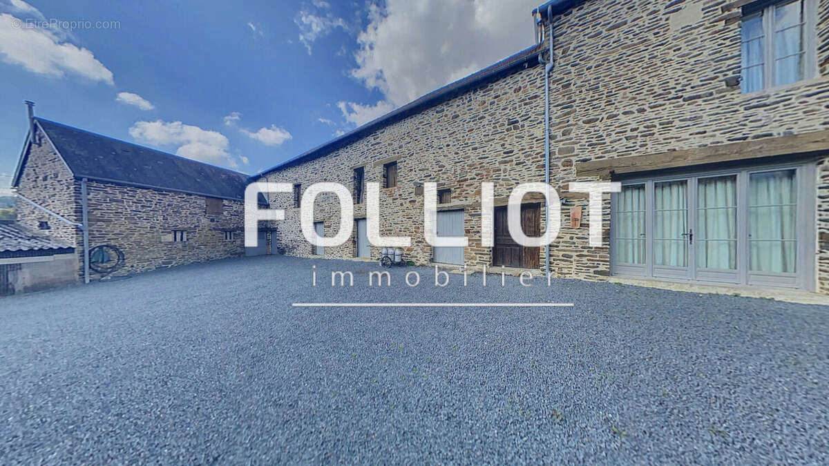 Maison à THURY-HARCOURT