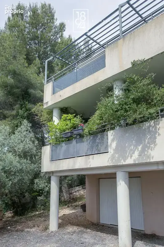 T3 en dernier étage avec grande terrasse - Les Mourets / Bd Bernard Verger, 13013 Marseille - photo 10