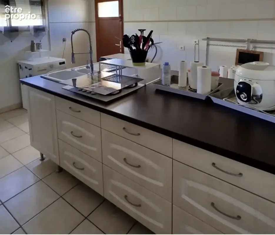 Grande villa très bien entretenue - photo 2